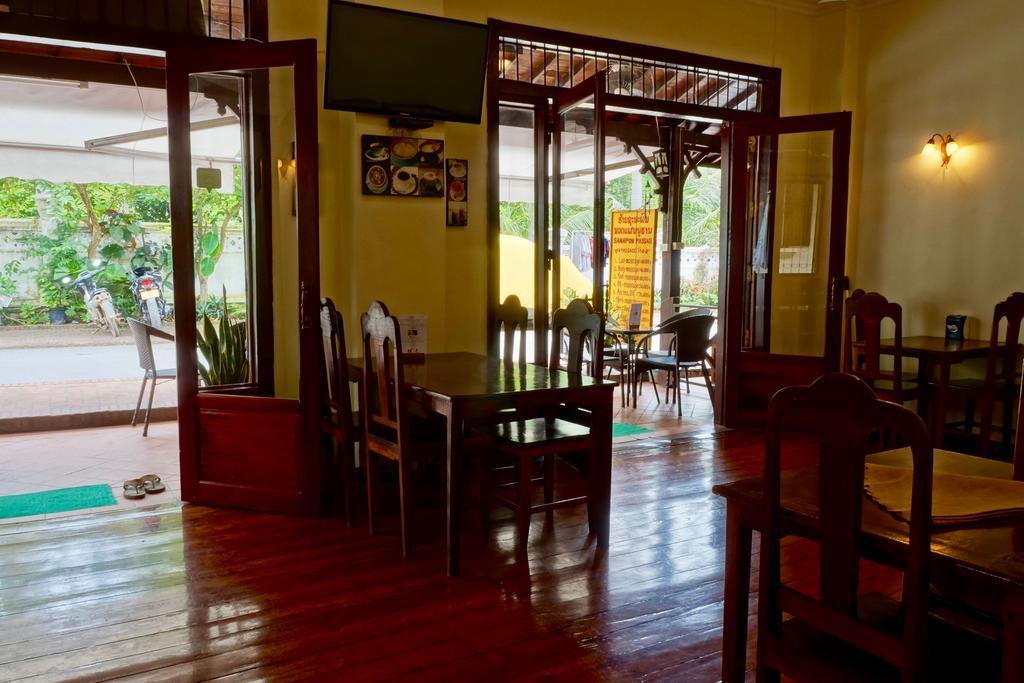 Rimvang Guesthouse Luang Prabang Buitenkant foto